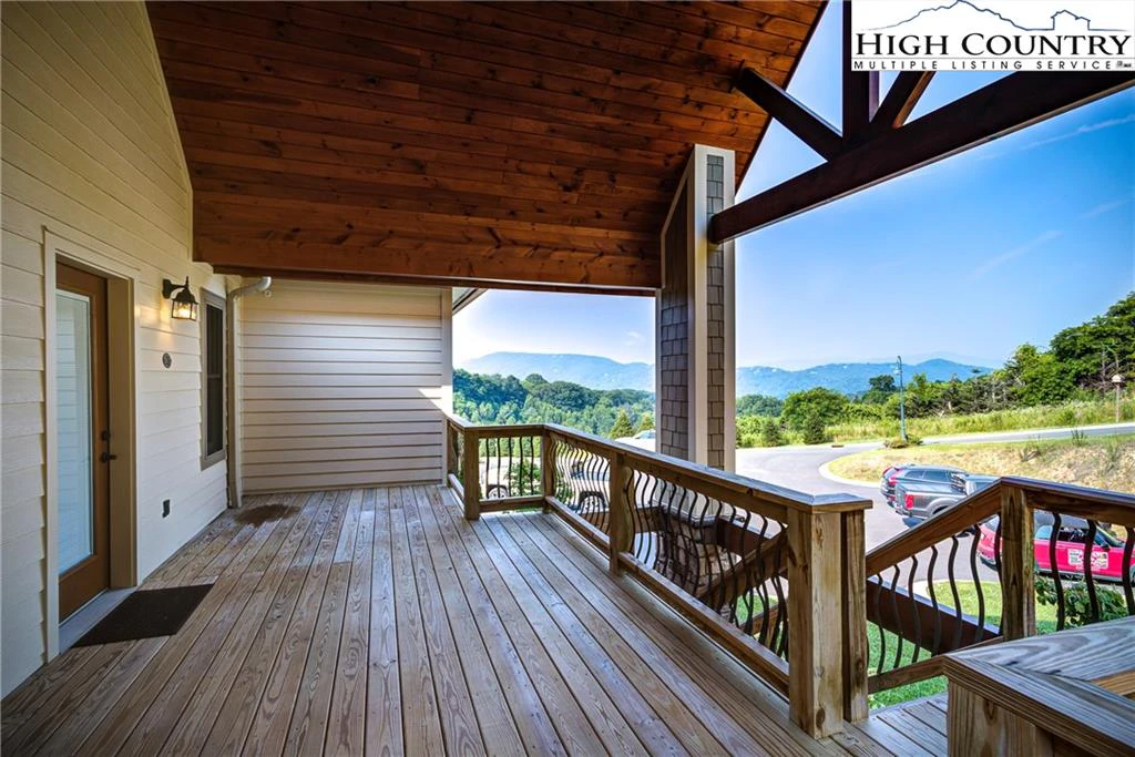 Image number 6 for the current listing