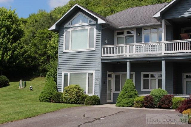 Image number 11 for the current listing