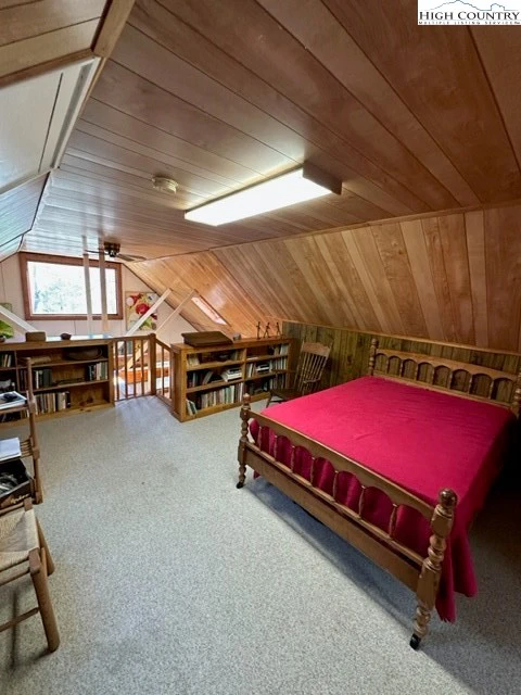 Image number 5 for the current listing