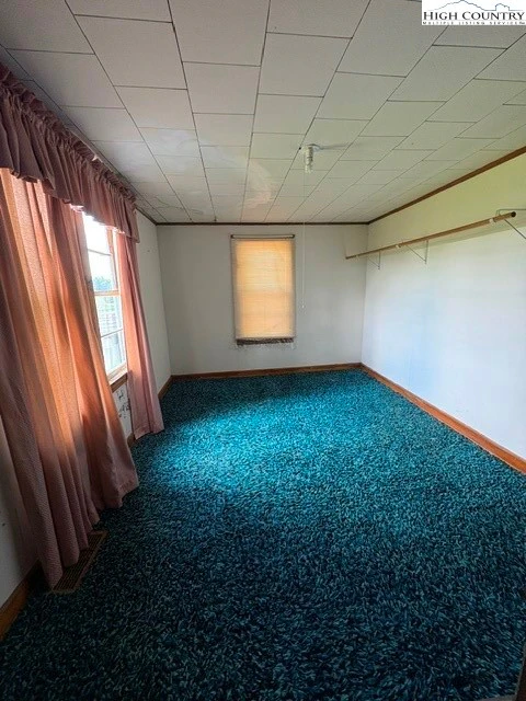Image number 7 for the current listing