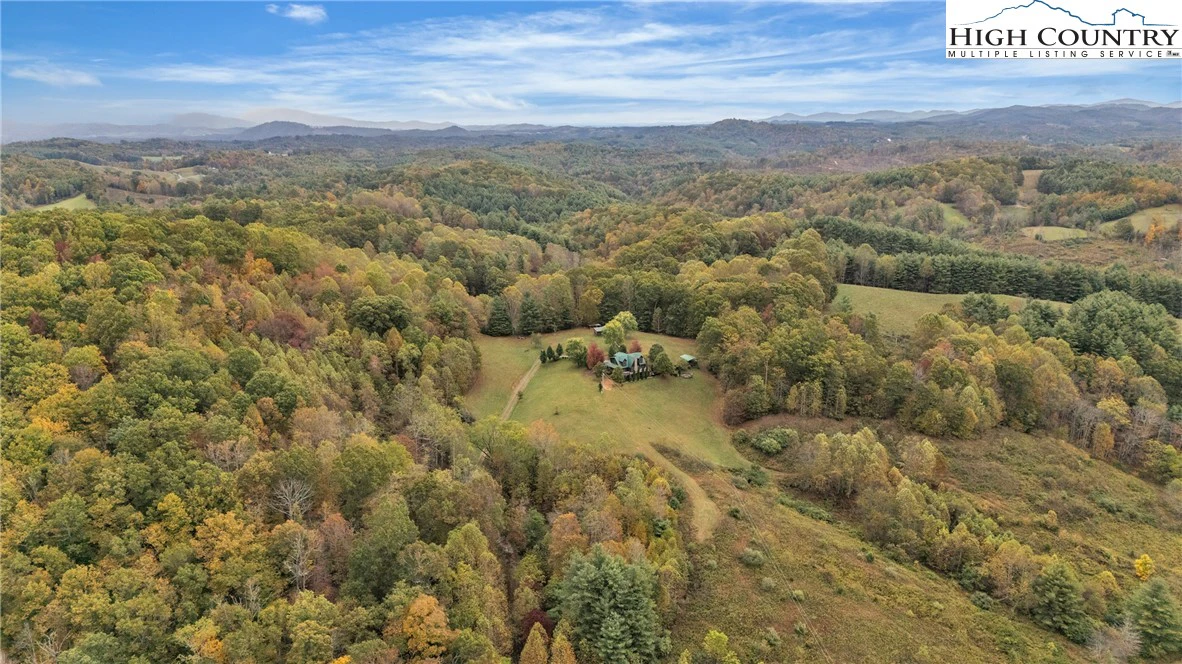 Image number 21 for the current listing