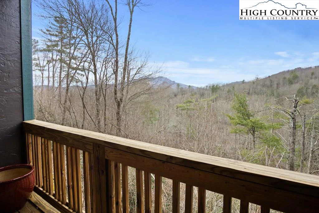 Image number 6 for the current listing