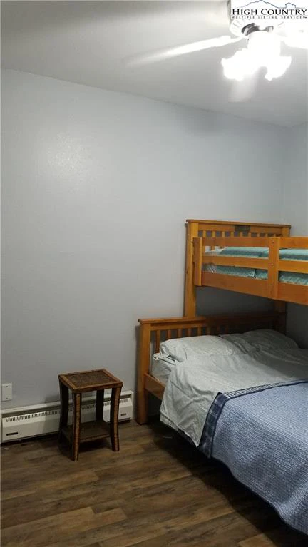 Image number 9 for the current listing
