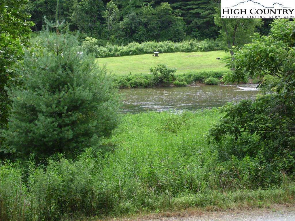 Image number 1 for the current listing