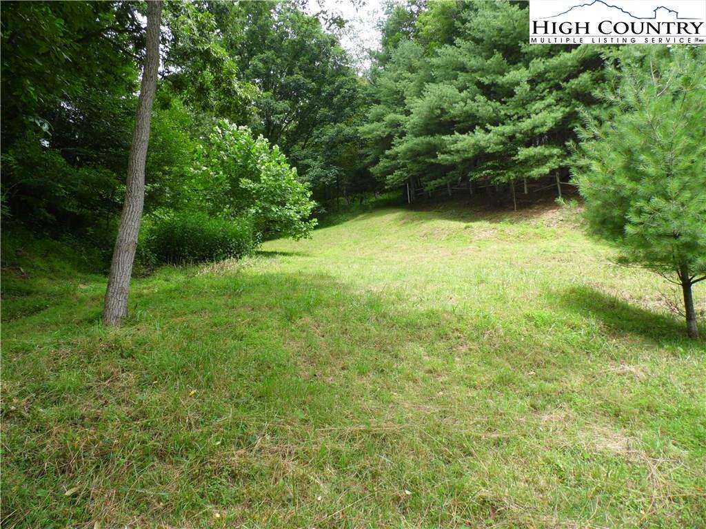 Image number 11 for the current listing