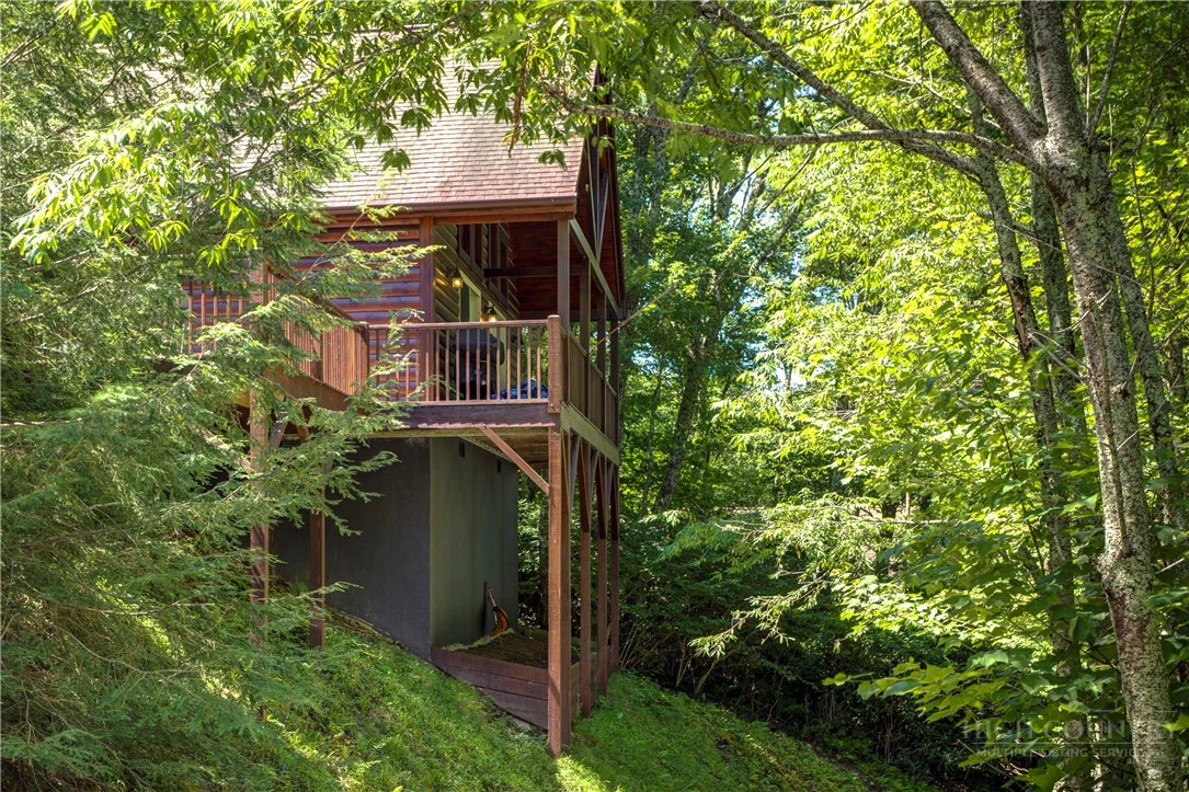 Image number 6 for the current listing