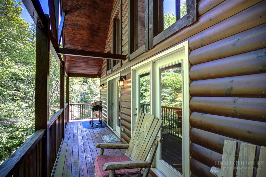 Image number 12 for the current listing