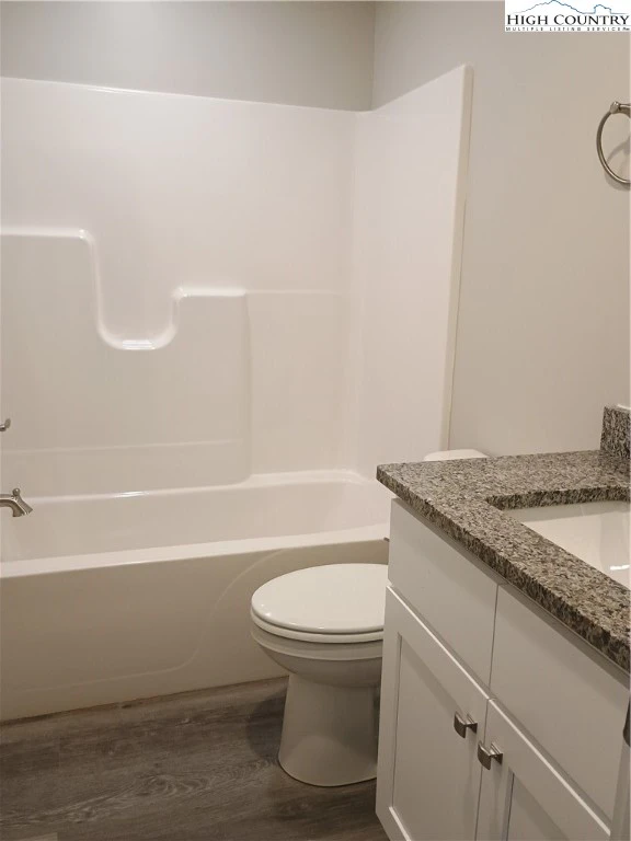 Image number 10 for the current listing