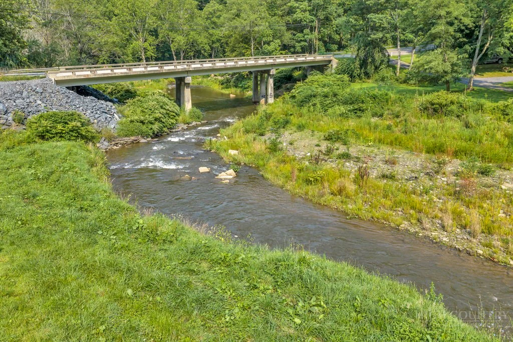 Image number 6 for the current listing
