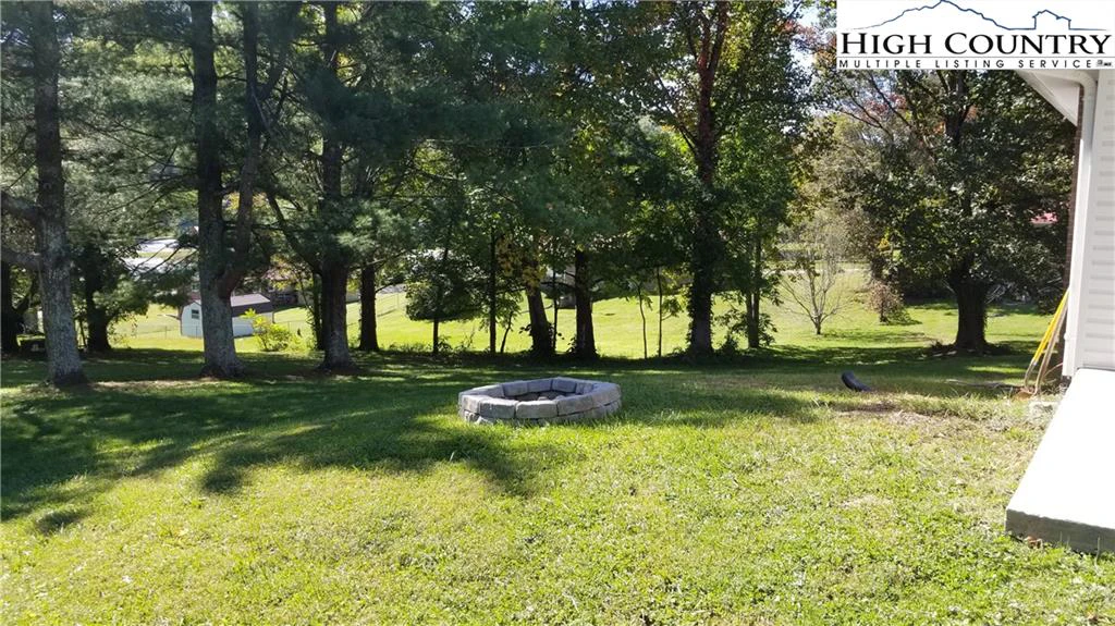 Image number 20 for the current listing