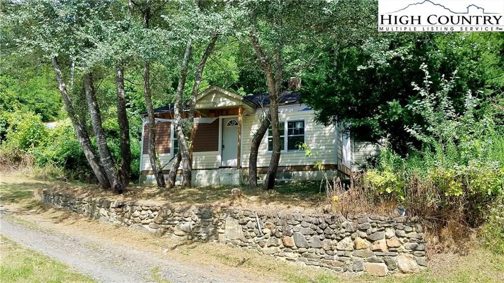 Image number 13 for the current listing