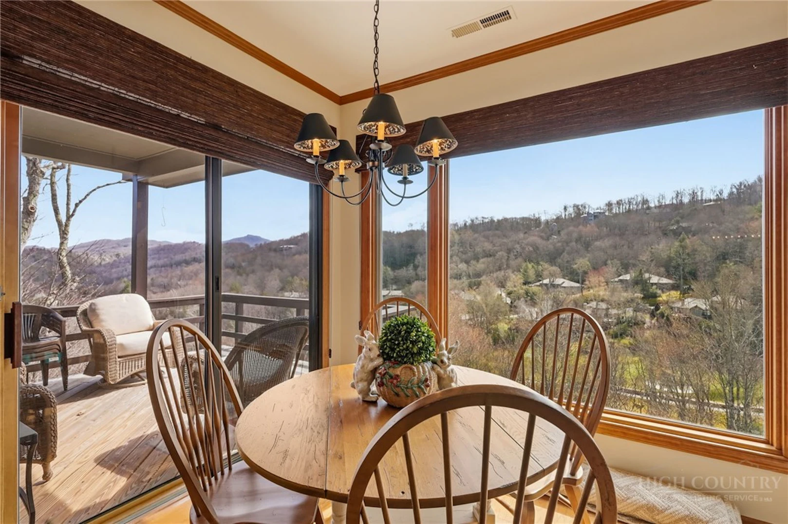 Image number 10 for the current listing