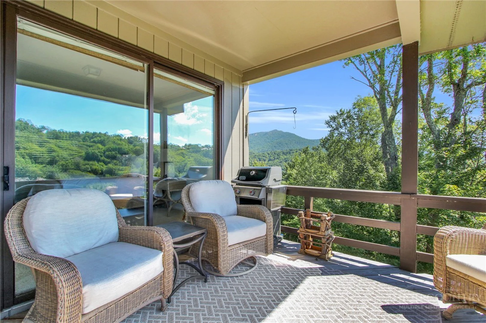Image number 12 for the current listing