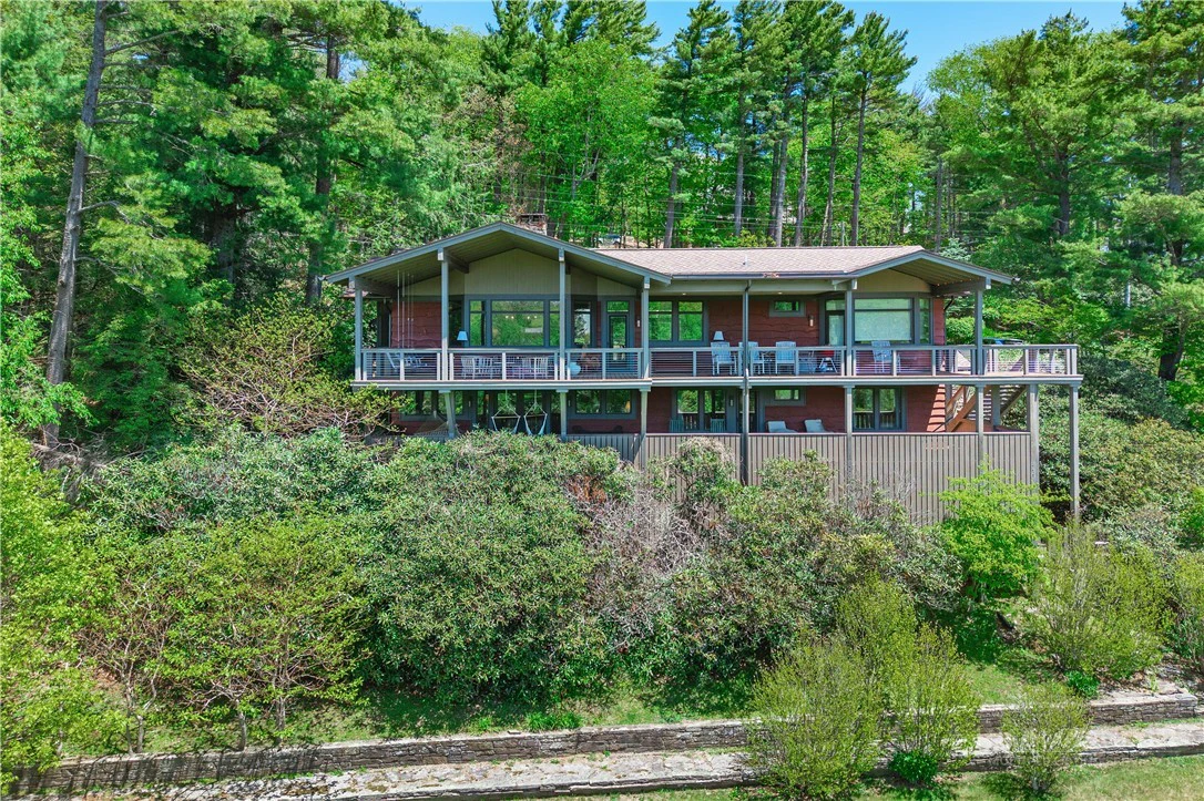 Image number 3 for the current listing