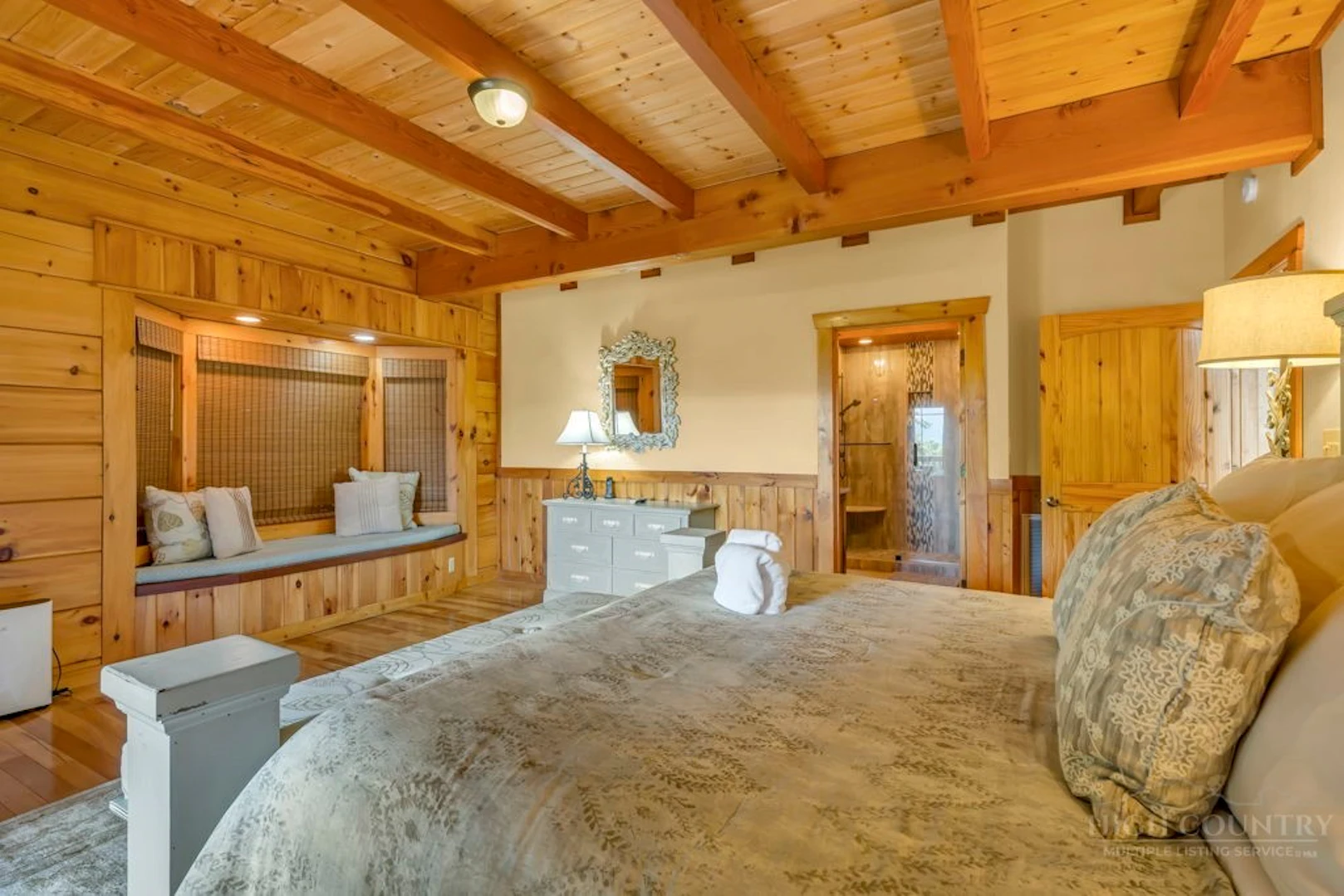 Image number 20 for the current listing