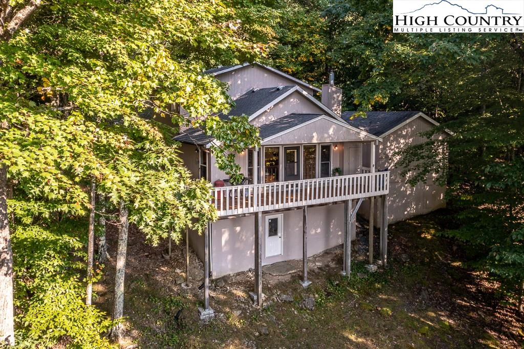 Image number 12 for the current listing