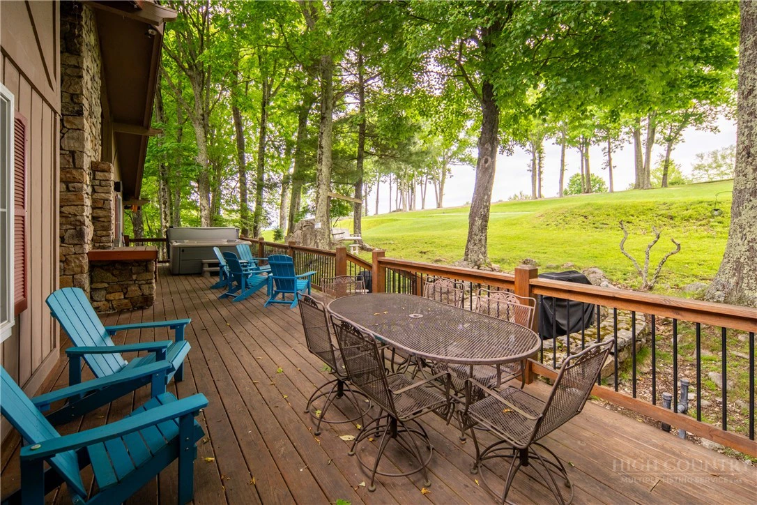 Image number 7 for the current listing