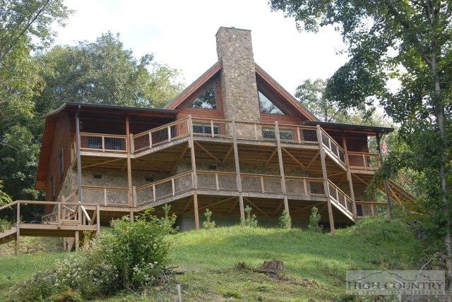 Image number 1 for the current listing