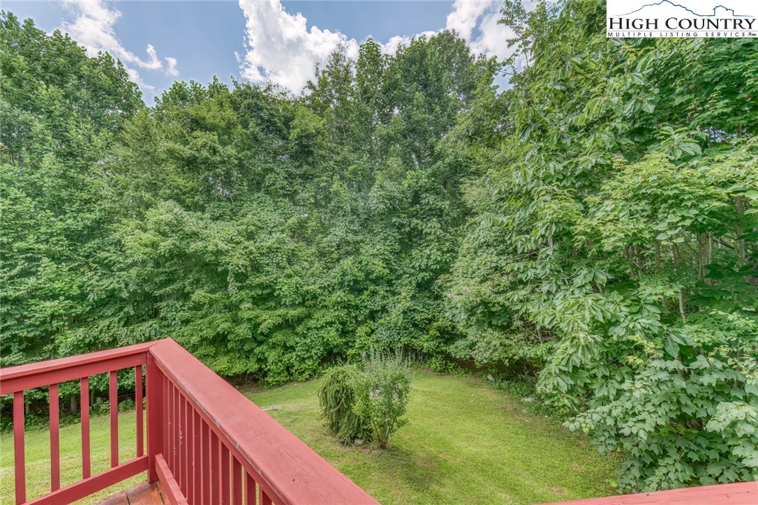 Image number 5 for the current listing