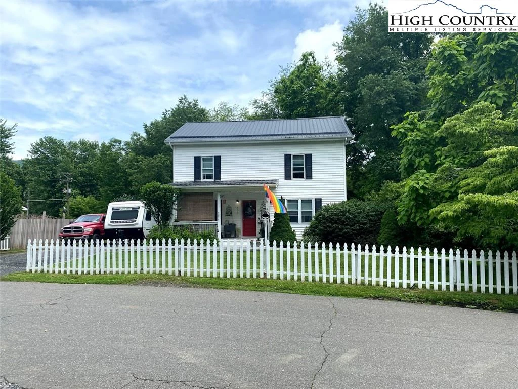 Image number 1 for the current listing