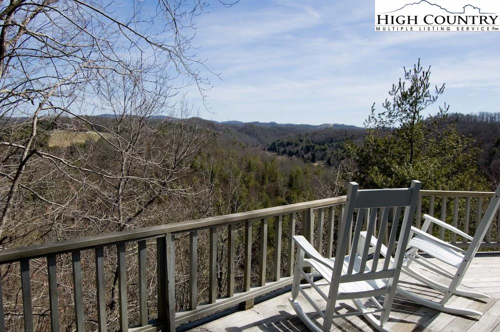 Image number 13 for the current listing