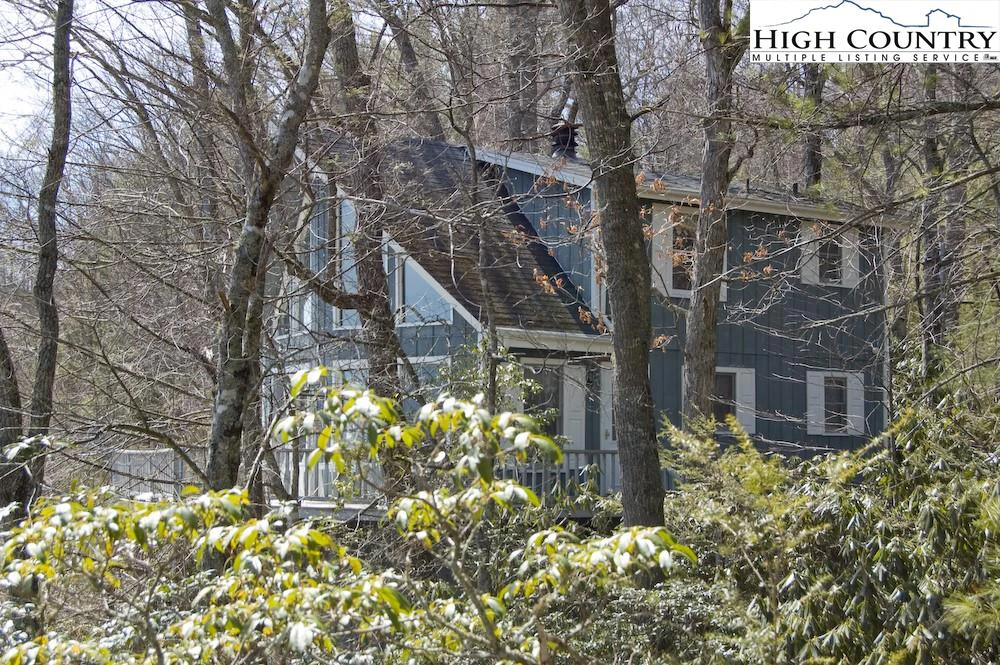 Image number 3 for the current listing