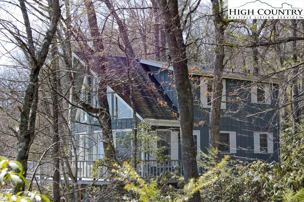 Image number 6 for the current listing