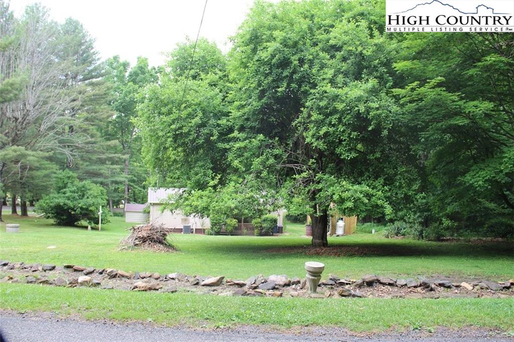 Image number 7 for the current listing