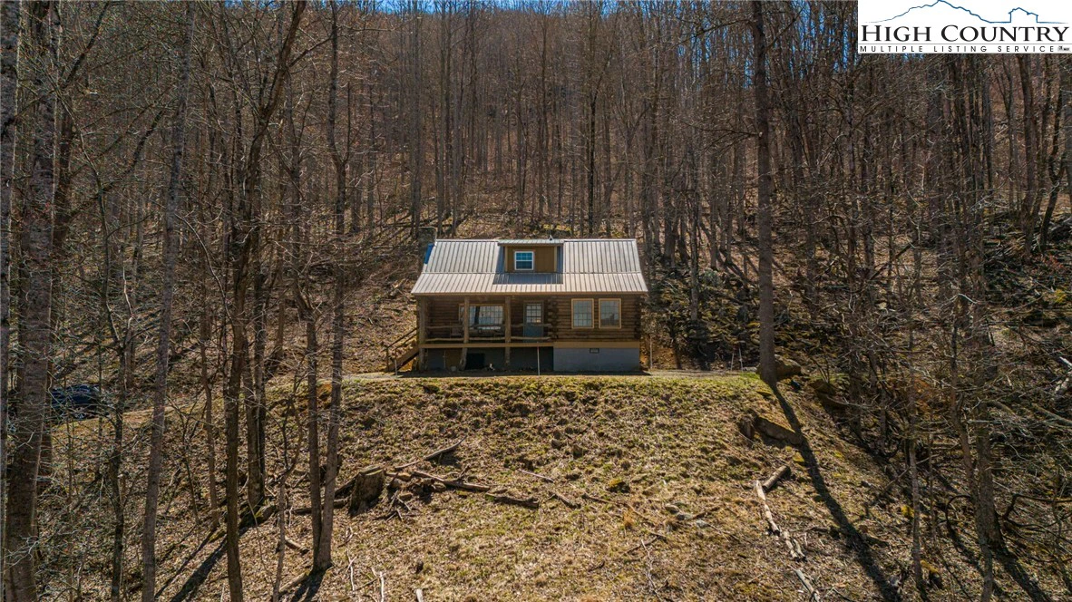 Image number 13 for the current listing