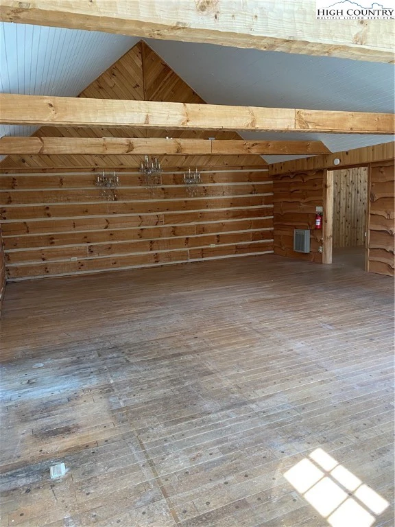 Image number 12 for the current listing