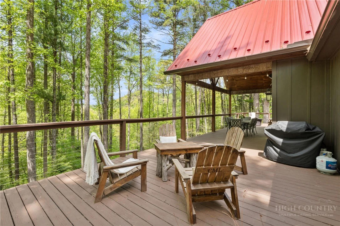 Image number 4 for the current listing