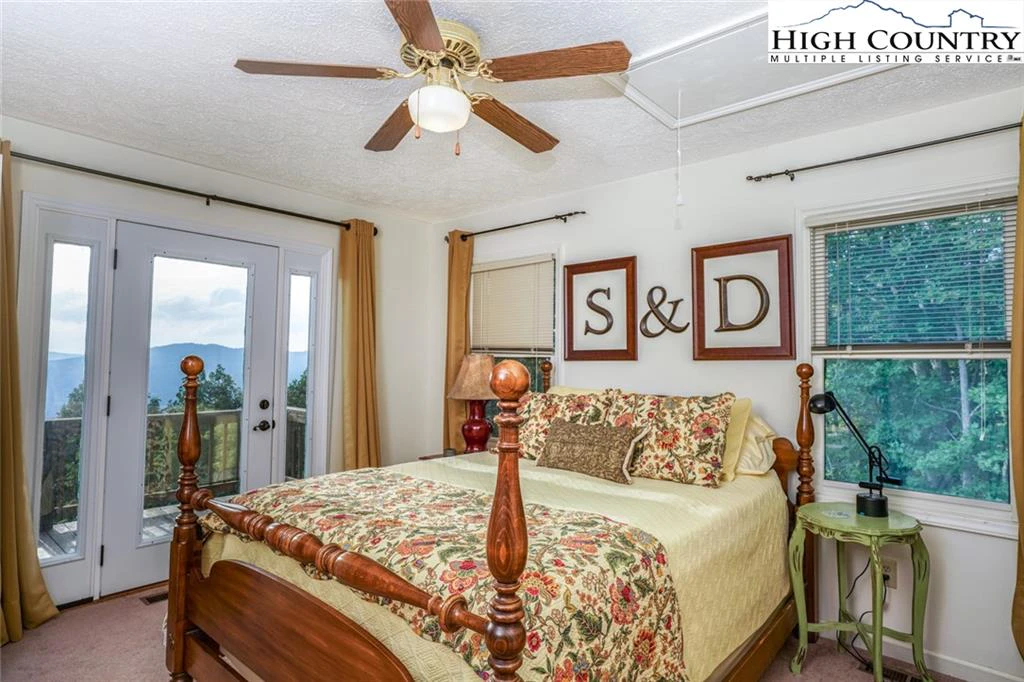 Image number 10 for the current listing