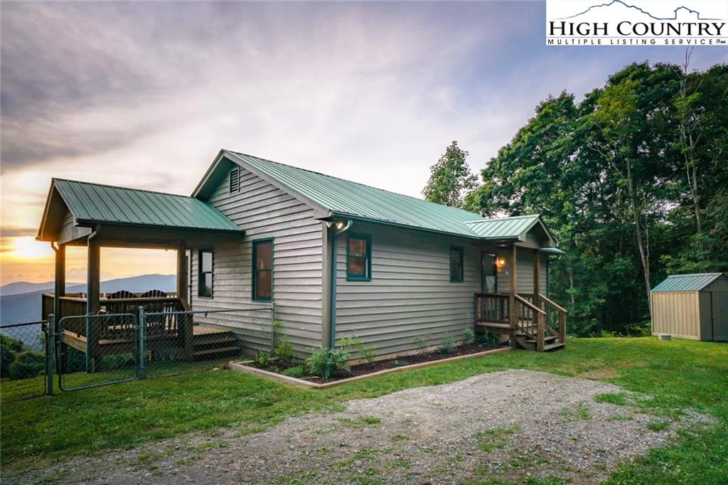 Image number 20 for the current listing