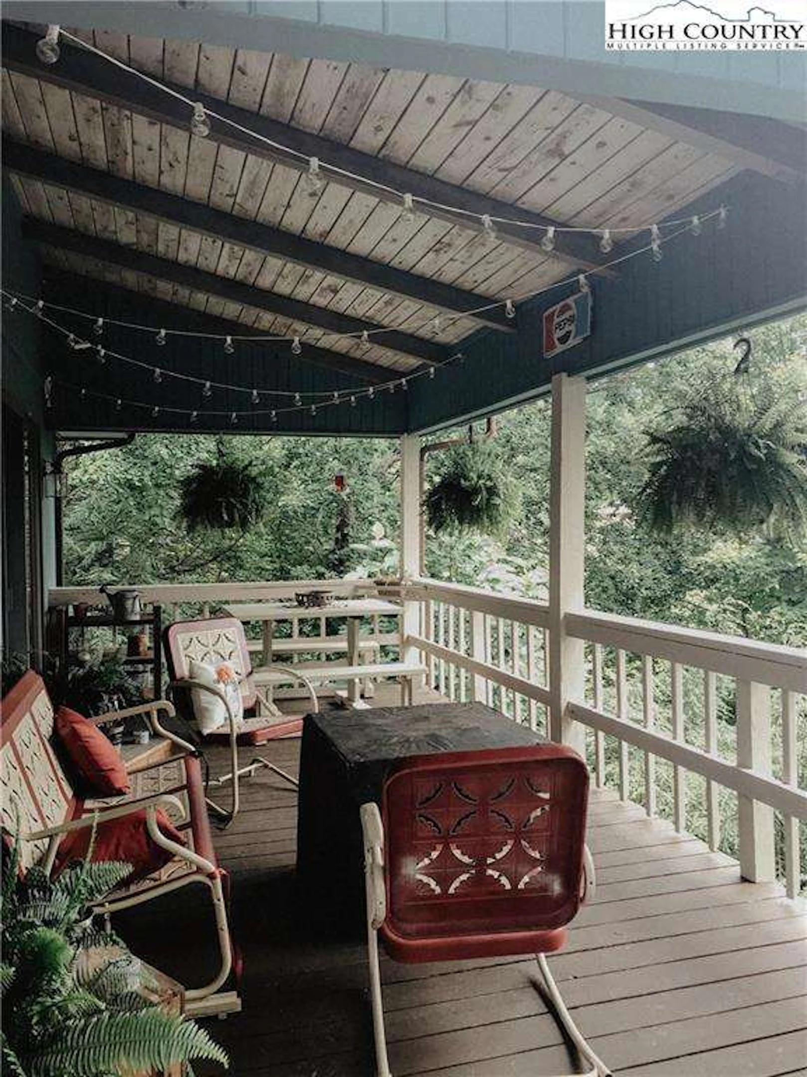 Image number 12 for the current listing