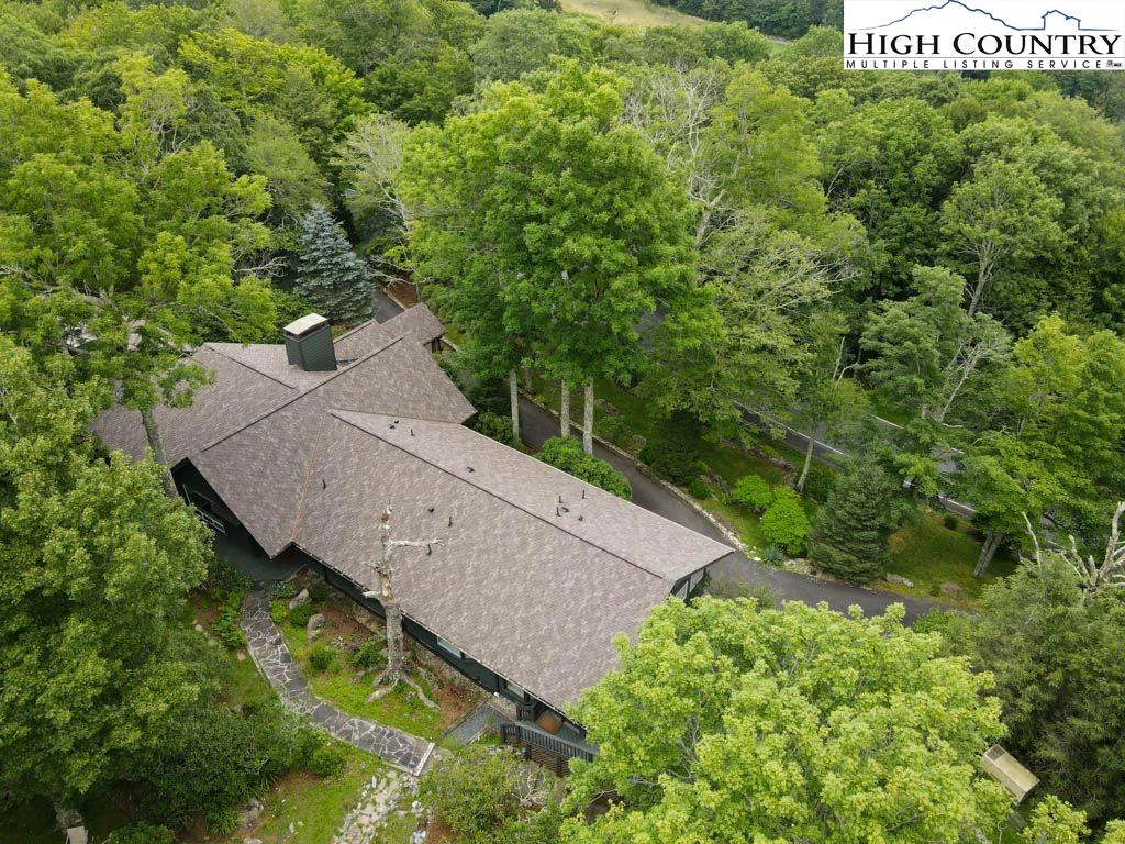 Image number 20 for the current listing