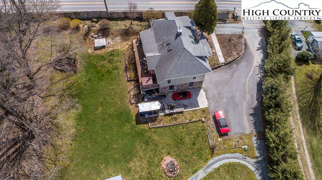 Image number 2 for the current listing