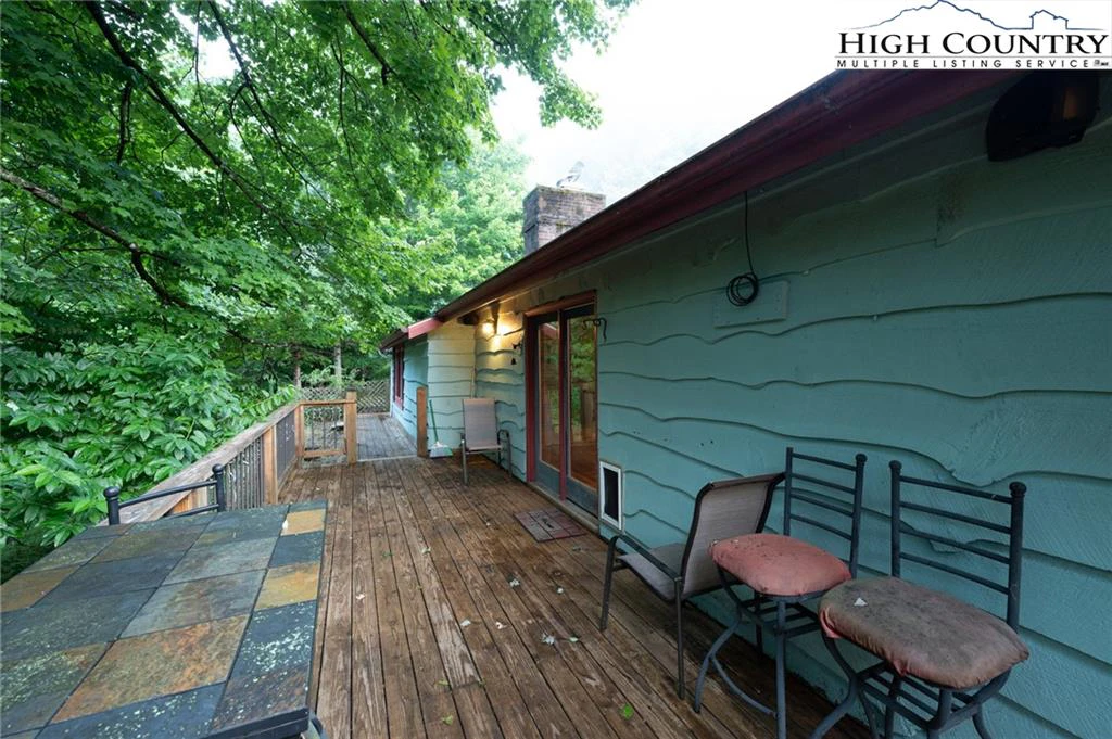 Image number 2 for the current listing