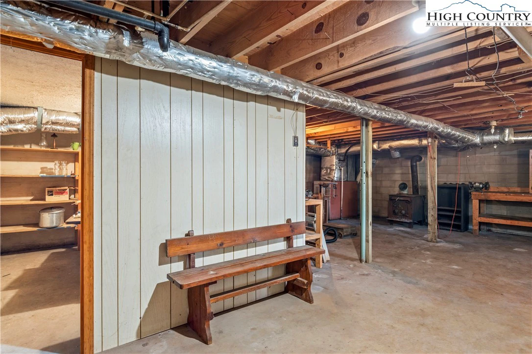 Image number 2 for the current listing