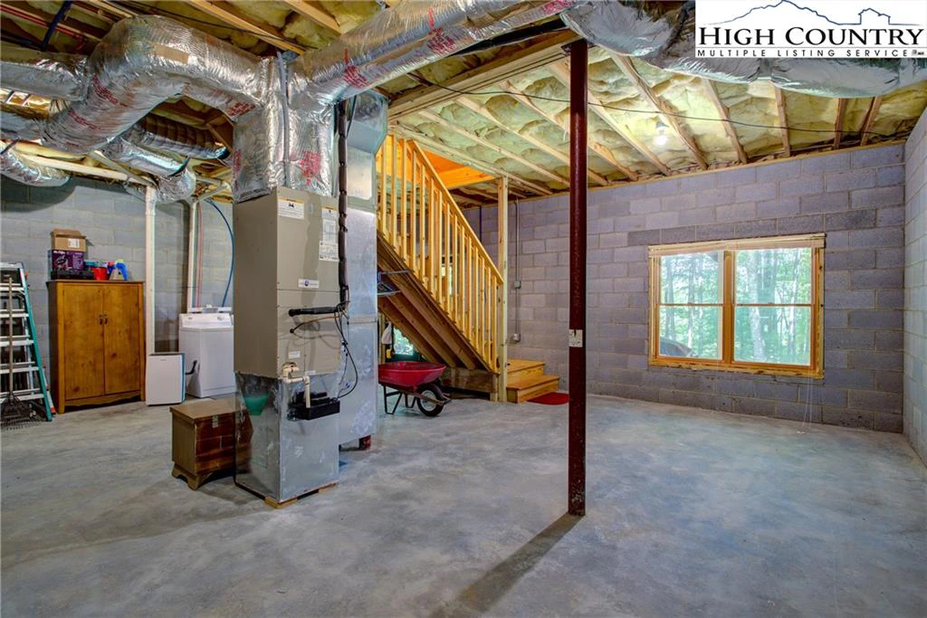 Image number 3 for the current listing