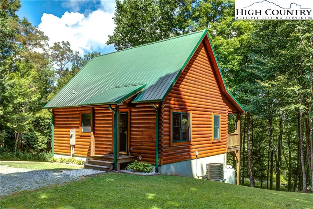 Image number 21 for the current listing