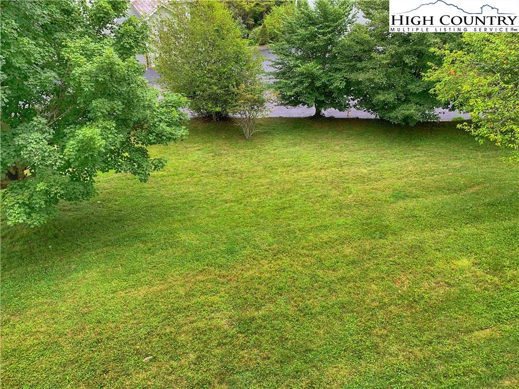 Image number 19 for the current listing