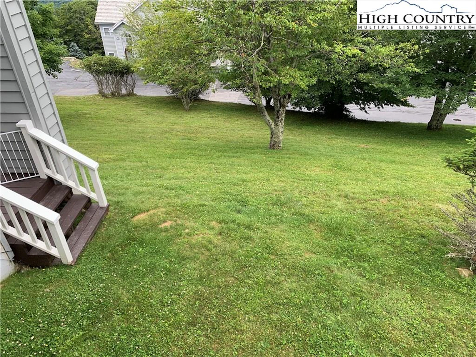 Image number 20 for the current listing