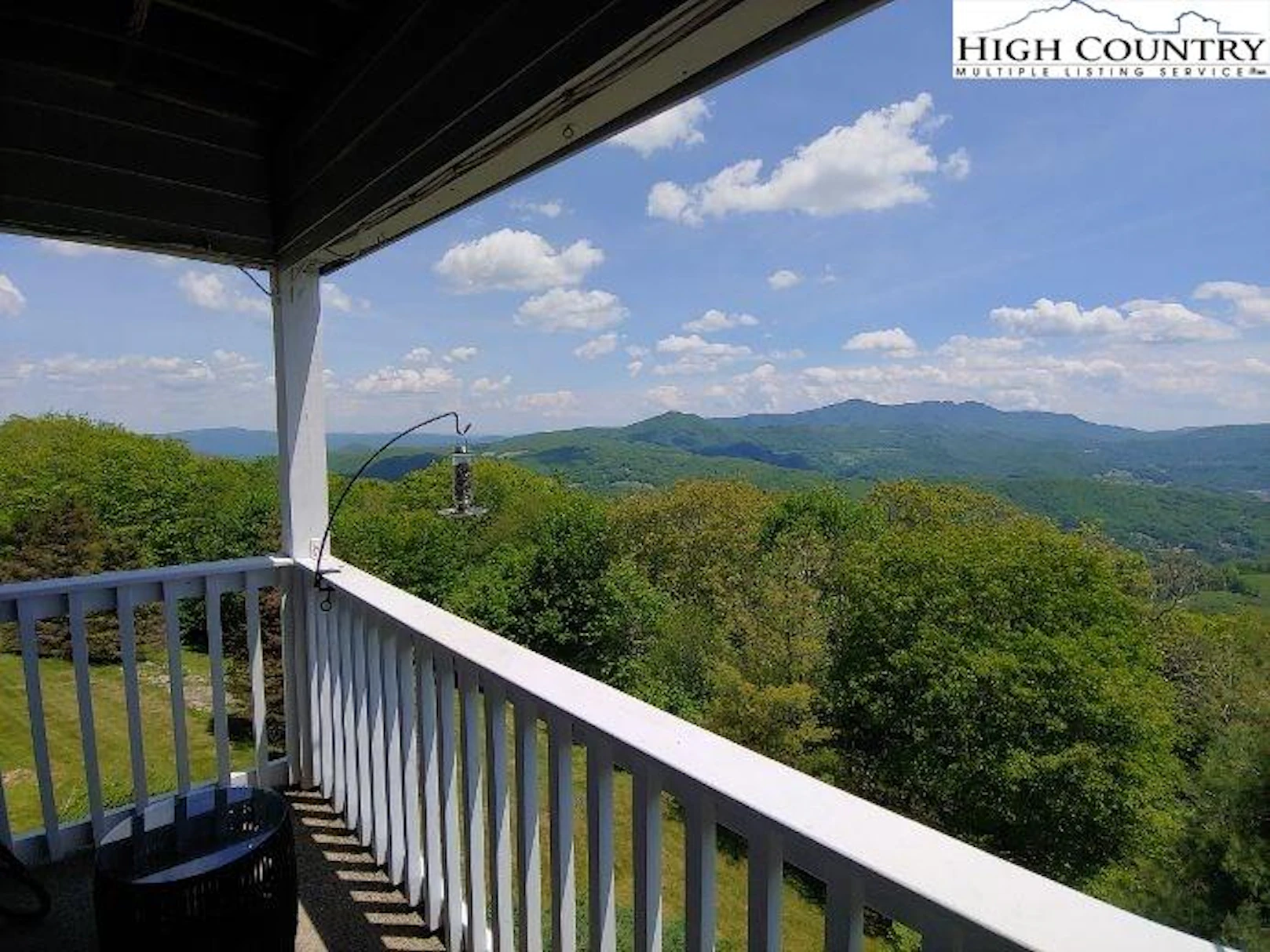 Image number 3 for the current listing