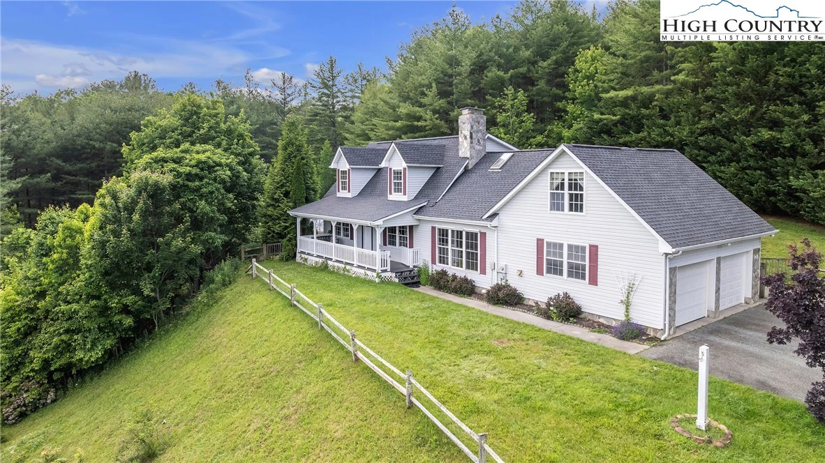 Image number 13 for the current listing