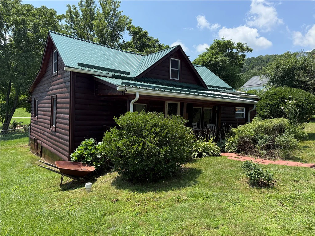 Image number 2 for the current listing