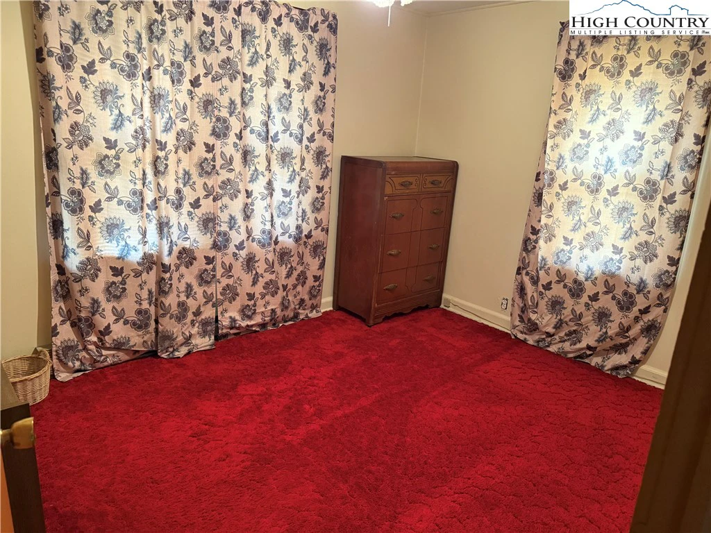 Image number 7 for the current listing