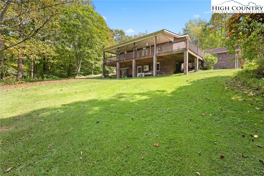 Image number 1 for the current listing