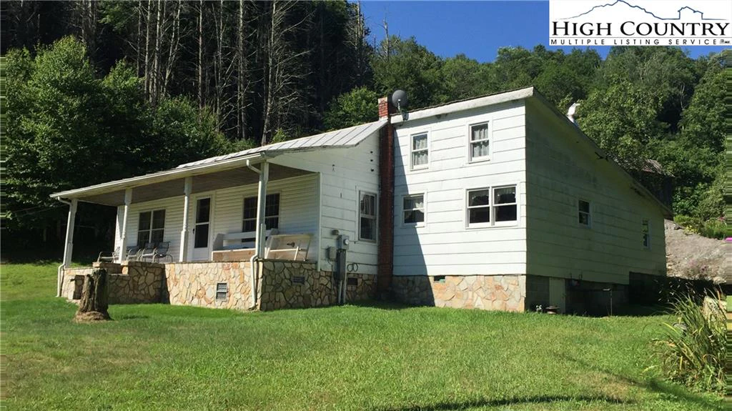 Image number 13 for the current listing