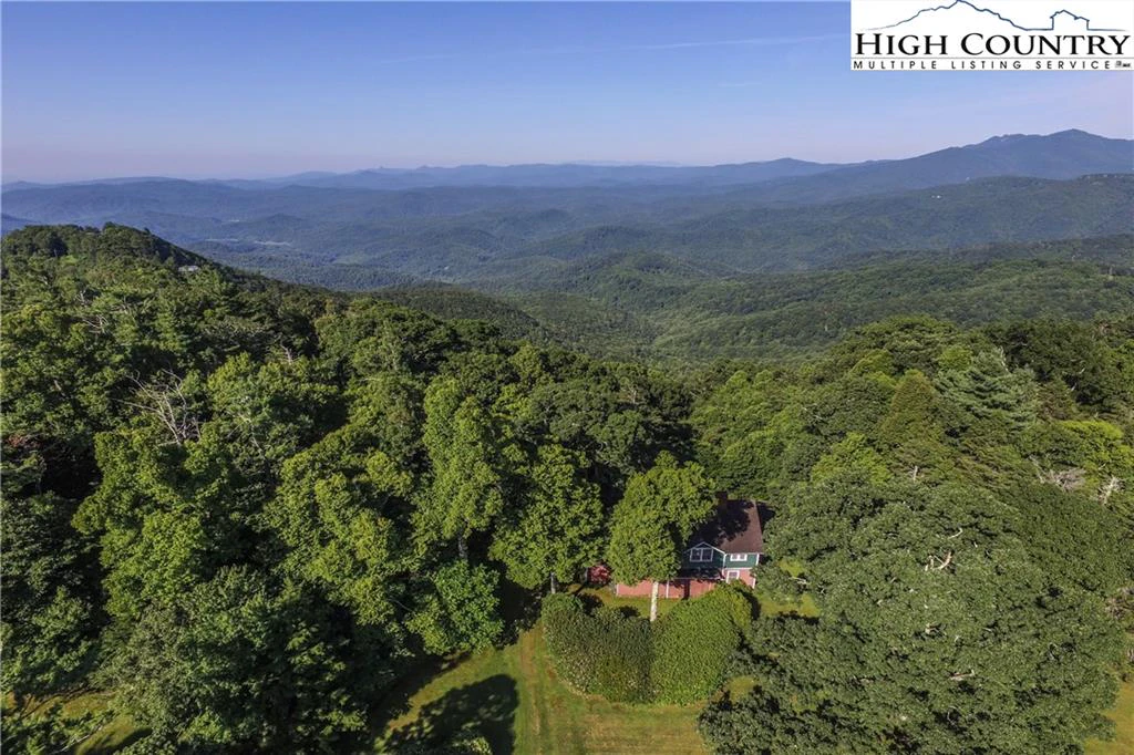 Image number 11 for the current listing