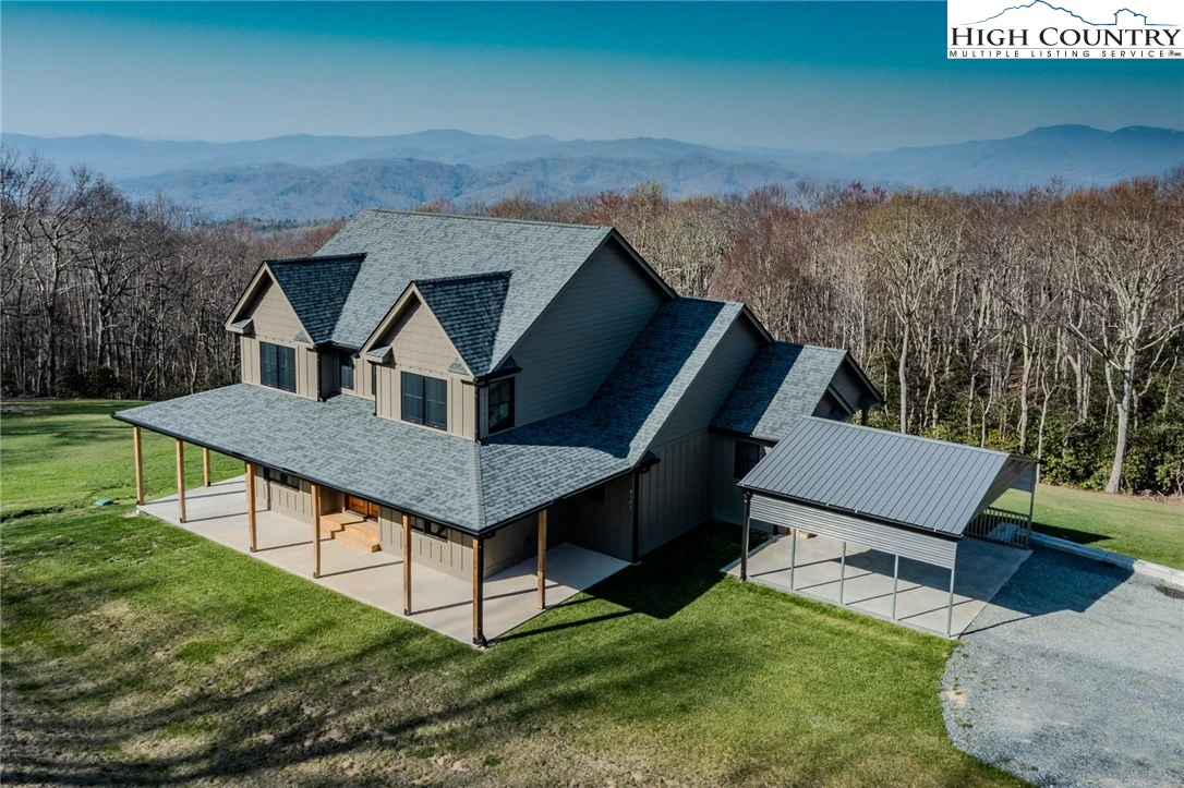 Image number 1 for the current listing